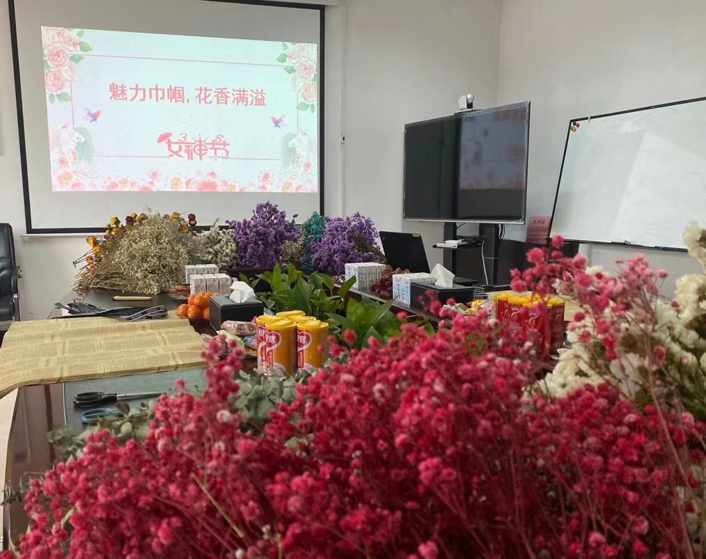 LEYU.COM-乐鱼（中国）
,宏明日望,株洲电子科技,湖南电容器,株洲电容器,电容器