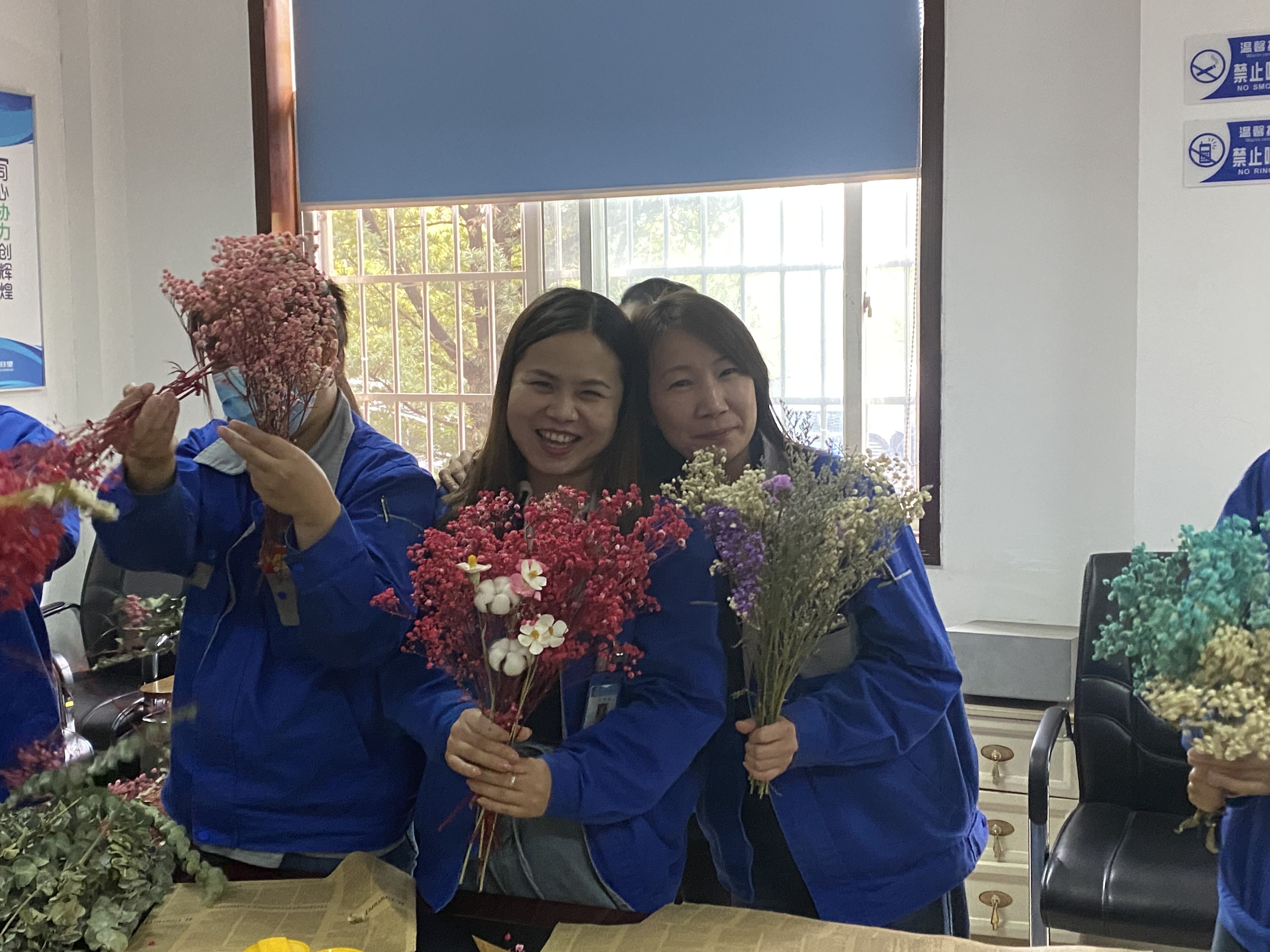 LEYU.COM-乐鱼（中国）
,宏明日望,株洲电子科技,湖南电容器,株洲电容器,电容器